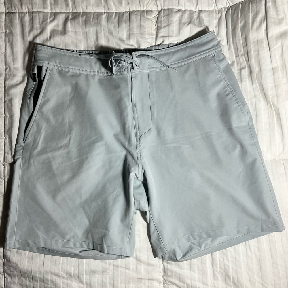 Ten Thousand Foundation Short